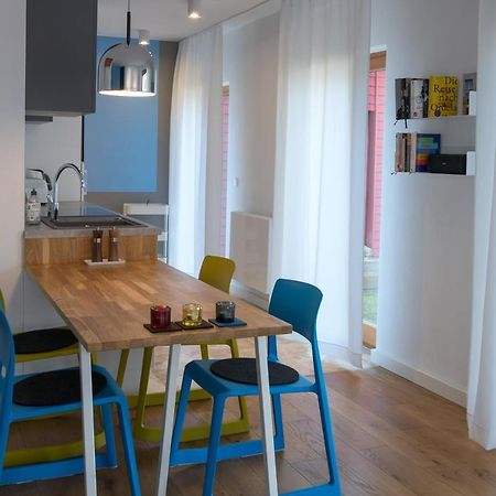 Ferienwohnung Rote Kate Born Bagian luar foto