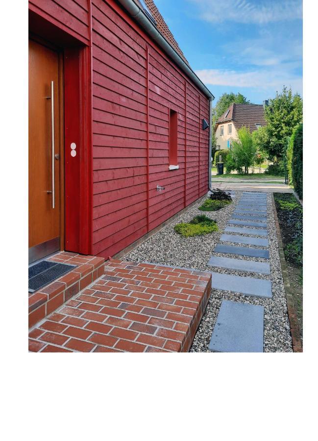 Ferienwohnung Rote Kate Born Bagian luar foto