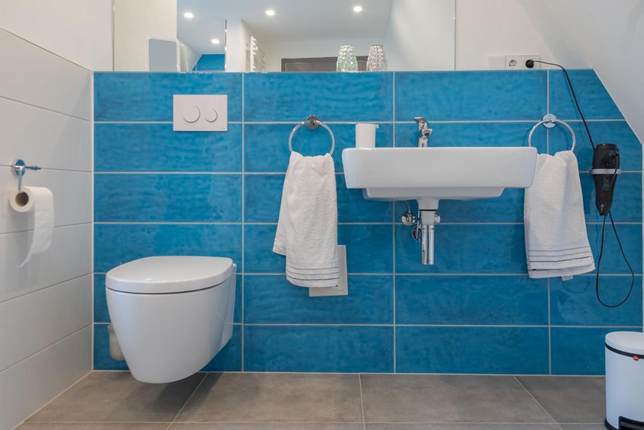 Ferienwohnung Rote Kate Born Bagian luar foto