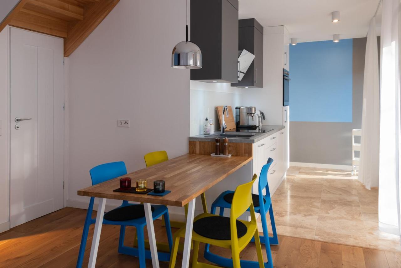 Ferienwohnung Rote Kate Born Bagian luar foto